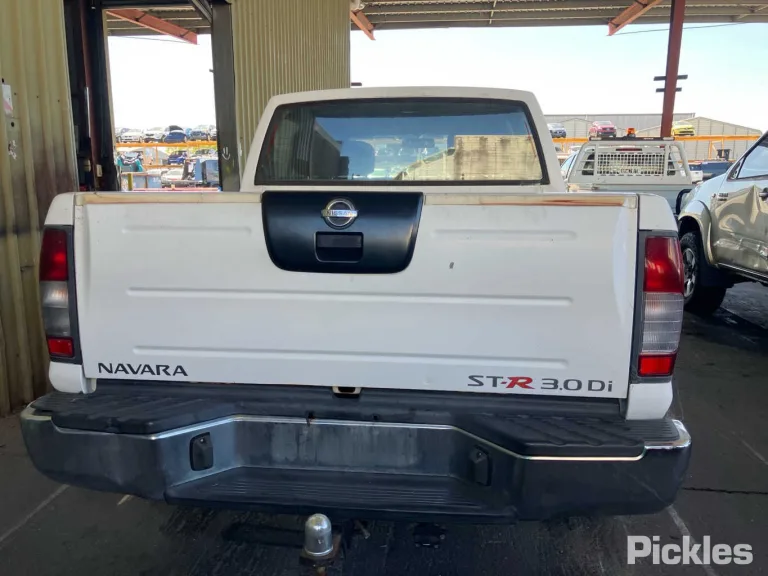 2004 Nissan Navara Damaged VIN JN1CNUD22A0033620 – photo 22