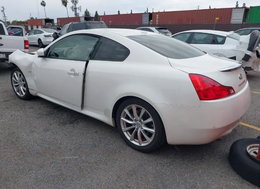 2015 INFINITI Q60 Used VIN JN1CV6EK1FM871344 – dashboard