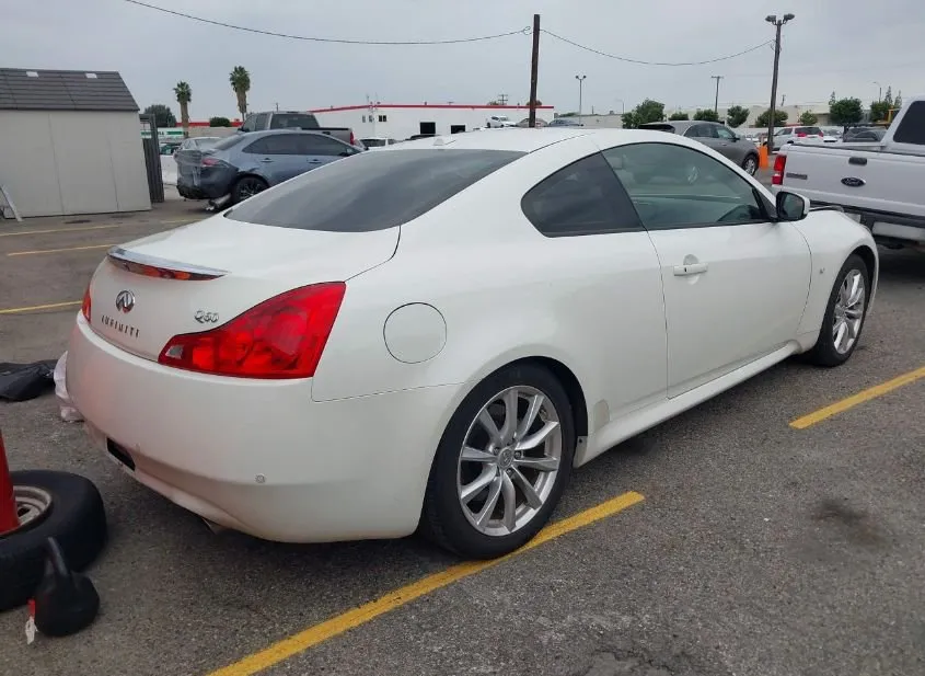 2015 INFINITI Q60 Used VIN JN1CV6EK1FM871344 – photo 13