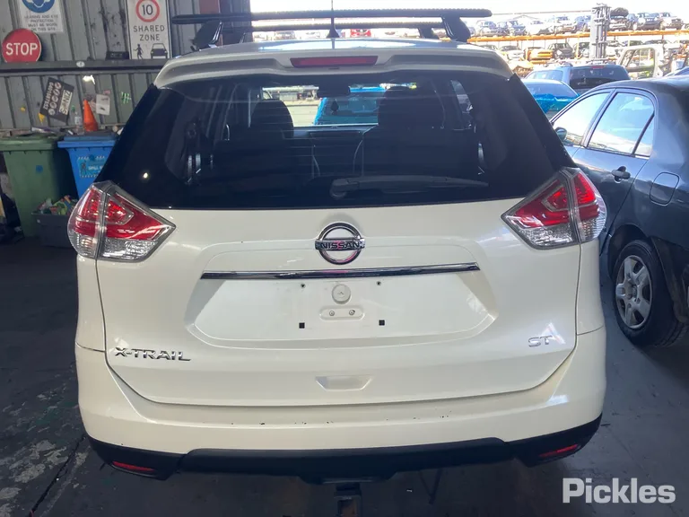 2016 Nissan X-Trail Used VIN JN1JBAT32A0502889 – odometer reading
