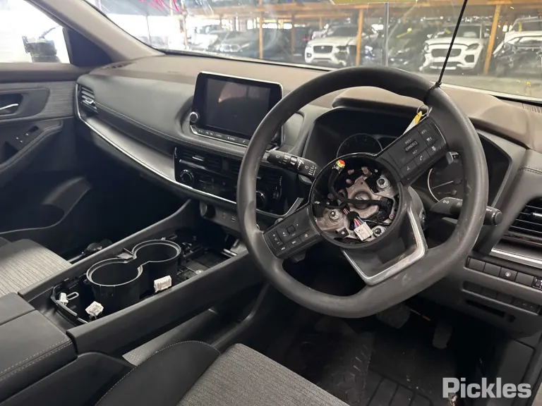 2023 Nissan X-Trail Damaged VIN JN1T33JE9A0003967 – photo 17 2023 Nissan X-Trail Damaged VIN JN1T33JE9A0003967 – photo 17
