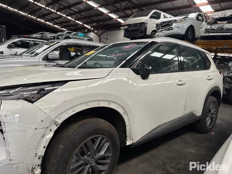 2023 Nissan X-Trail Damaged VIN JN1T33JE9A0003967 – photo 30 2023 Nissan X-Trail Damaged VIN JN1T33JE9A0003967 – photo 30