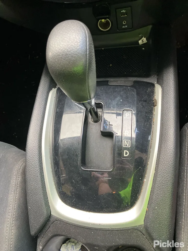 2014 Nissan X-Trail Used VIN JN1TBNT32A0001011 – side profile