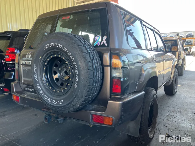 2005 Nissan Patrol Used VIN JN1TESY61A0373057 – photo 22 2005 Nissan Patrol Used VIN JN1TESY61A0373057 – photo 22