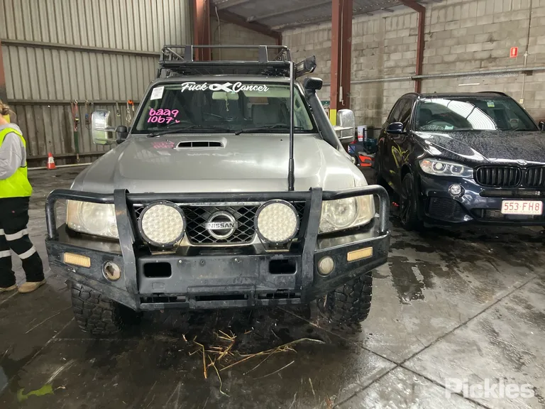 2013 Nissan Patrol Used VIN JN1TESY61A0422674 – rear exterior