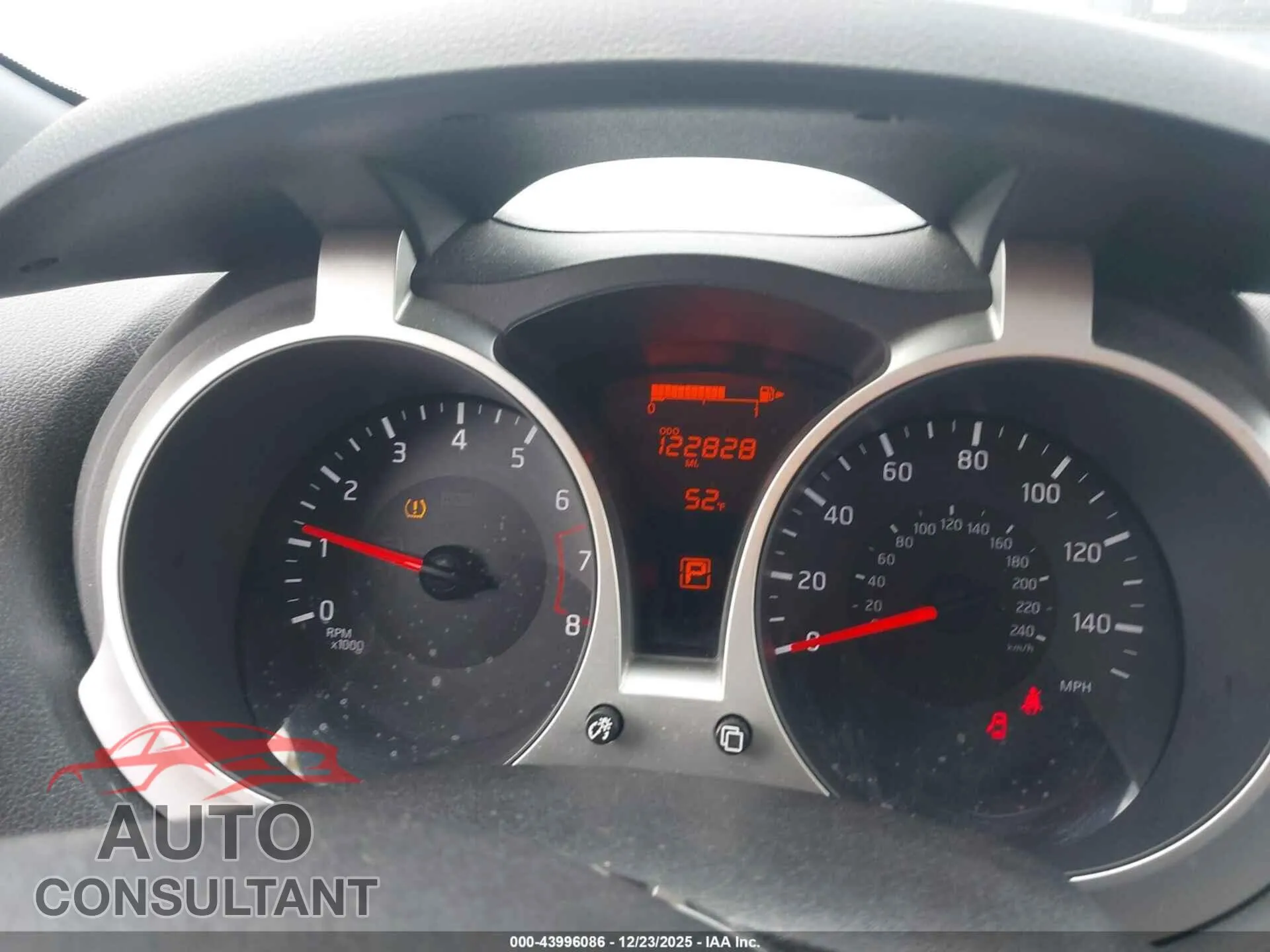 2016 NISSAN JUKE Damaged VIN JN8AF5MR8GT607706 – exterior detail