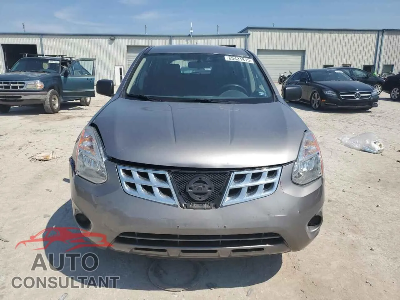 2013 NISSAN ROGUE Damaged VIN JN8AS5MT4DW011025 – interior seats