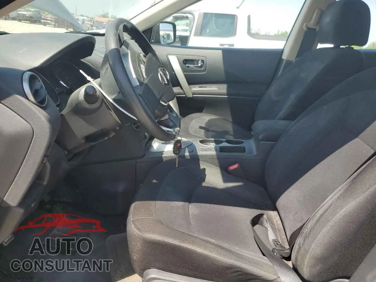 2013 NISSAN ROGUE Damaged VIN JN8AS5MT4DW011025 – exterior detail