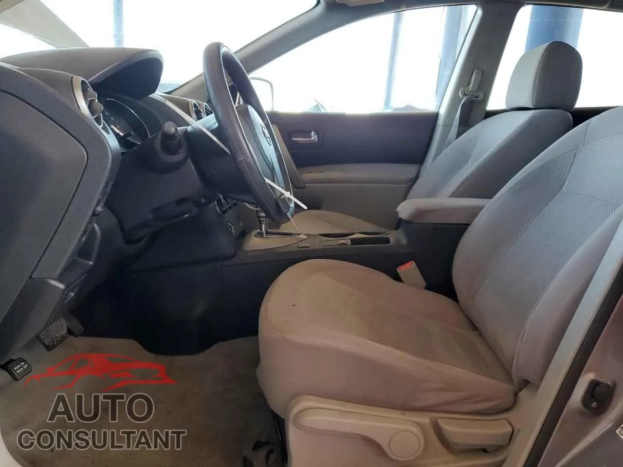 2014 NISSAN ROGUE Damaged VIN JN8AS5MT6EW602779 – exterior detail