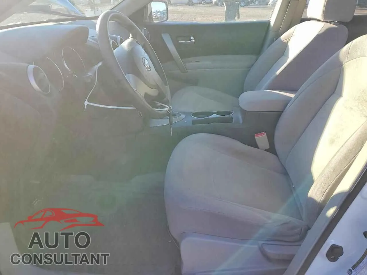 2010 NISSAN ROGUE Damaged VIN JN8AS5MV7AW613012 – exterior detail