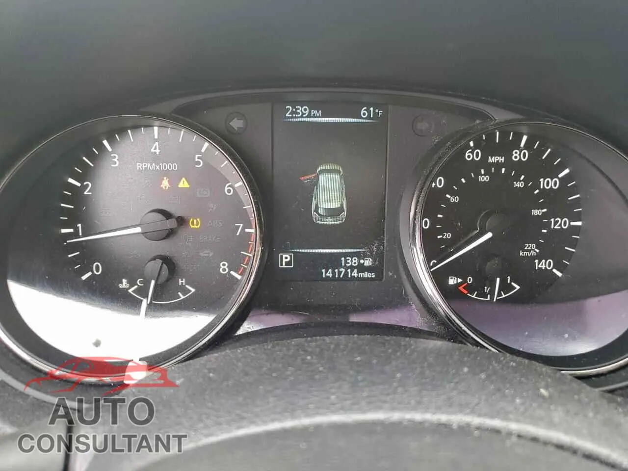2017 NISSAN ROGUE Damaged VIN JN8AT2MT4HW404752 – trunk area