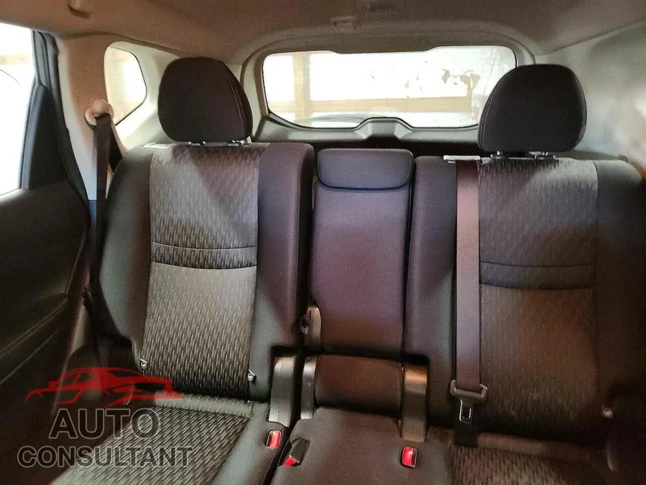 2019 NISSAN ROGUE Damaged VIN JN8AT2MV2KW381903 – odometer reading