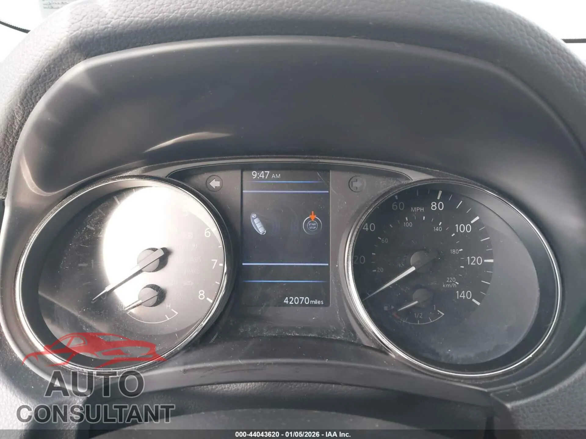 2019 NISSAN ROGUE Damaged VIN JN8AT2MV5KW388411 – exterior detail 2019 NISSAN ROGUE Damaged VIN JN8AT2MV5KW388411 – exterior detail