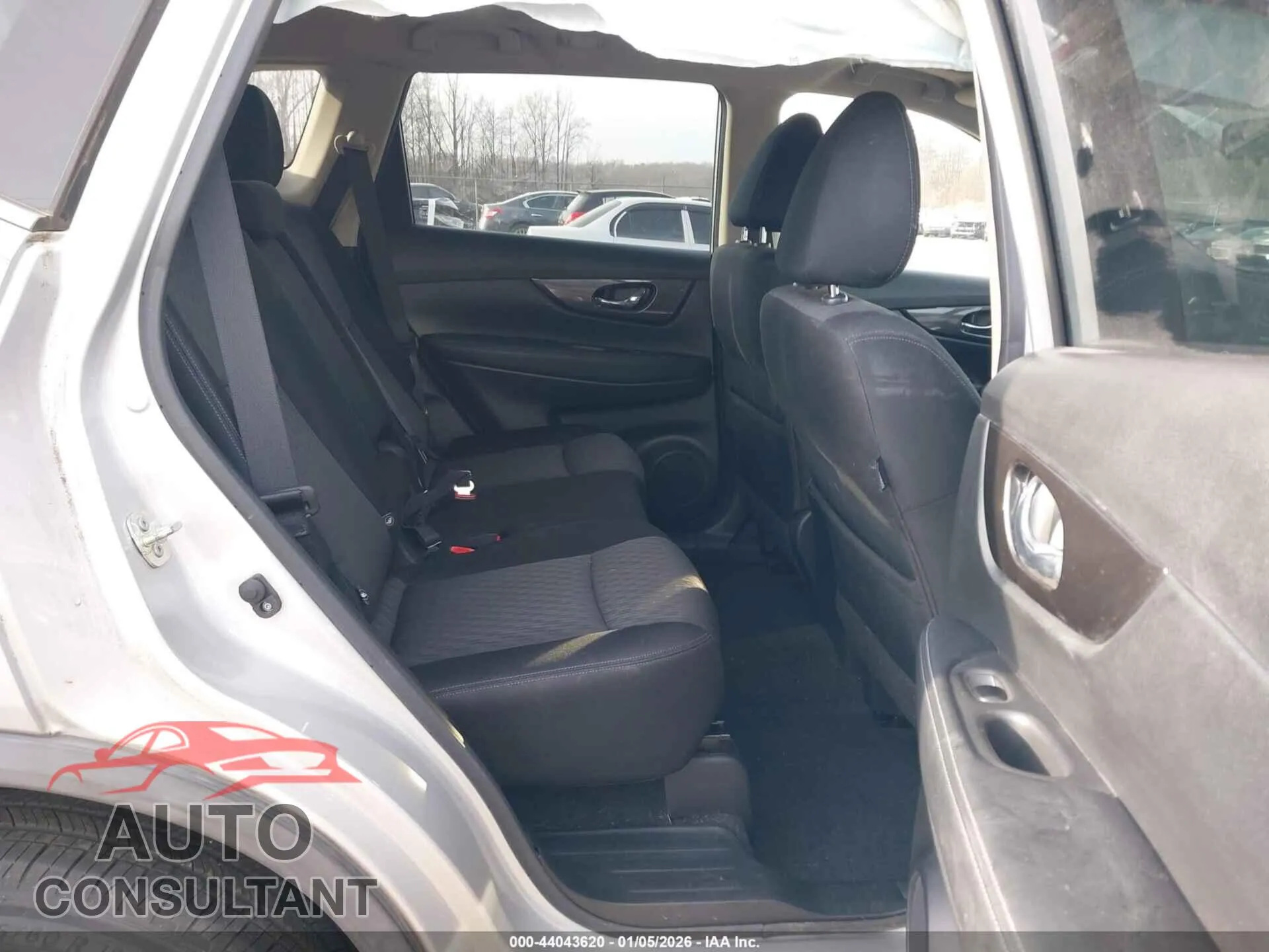 2019 NISSAN ROGUE Damaged VIN JN8AT2MV5KW388411 – undercarriage 2019 NISSAN ROGUE Damaged VIN JN8AT2MV5KW388411 – undercarriage