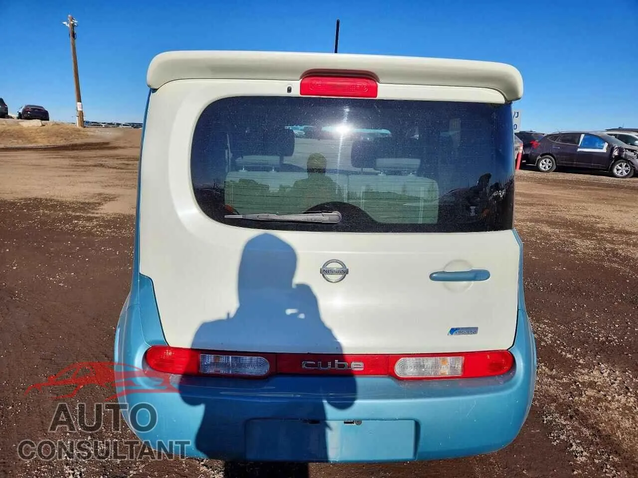 2011 NISSAN CUBE Damaged VIN JN8AZ2KR6BT211114 – engine bay