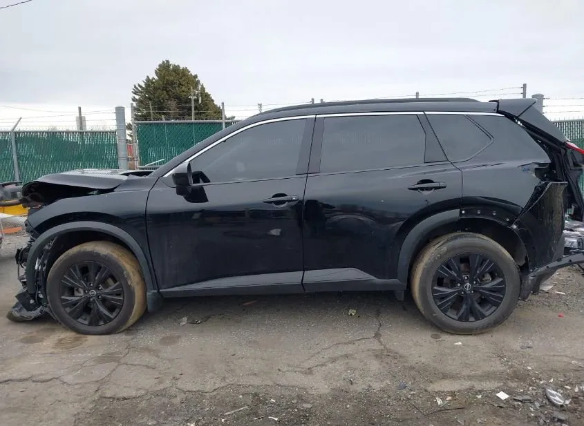 2023 NISSAN Rogue Used VIN JN8BT3BB0PW203319 – rear exterior