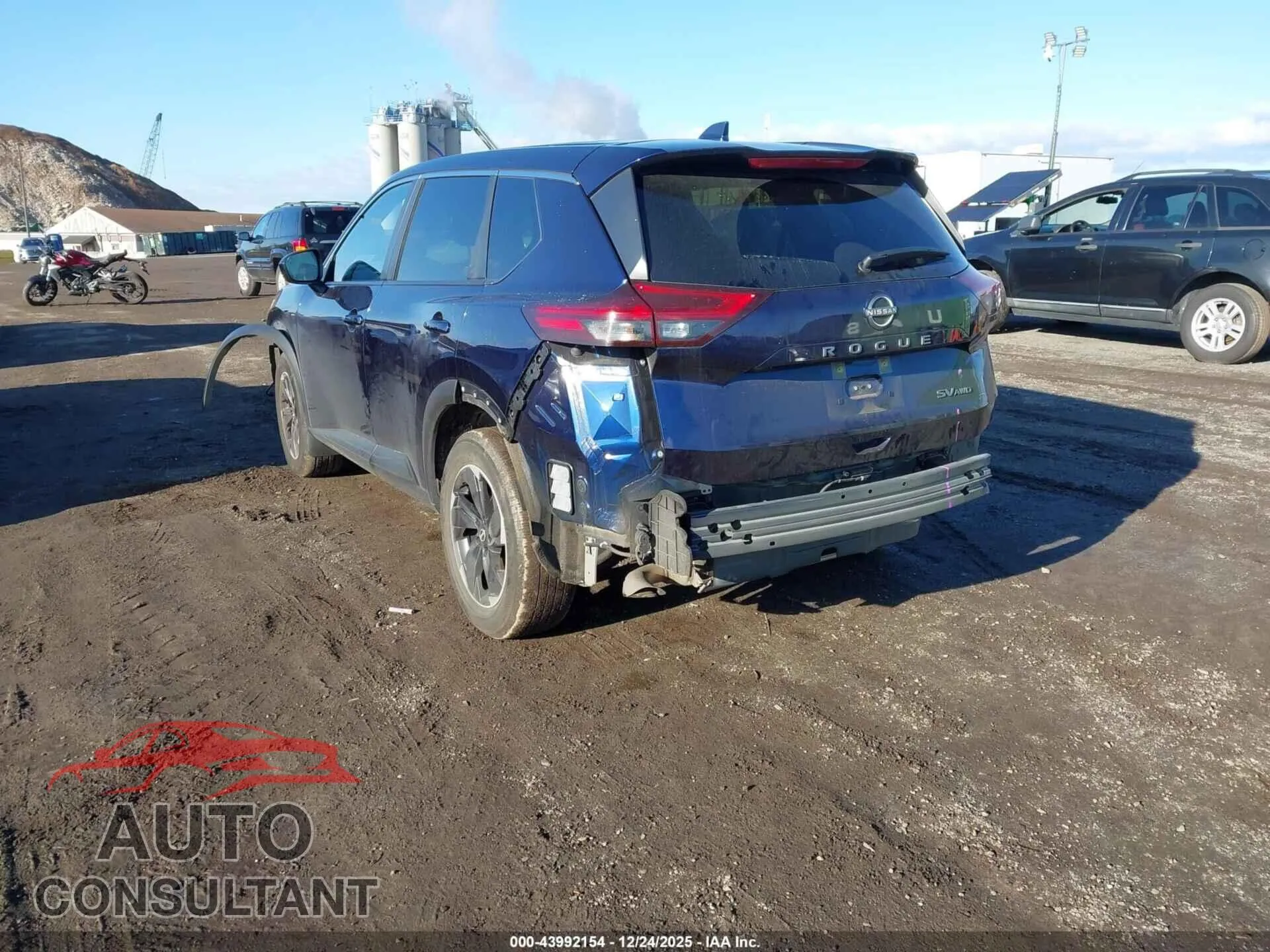 2024 NISSAN ROGUE Damaged VIN JN8BT3BB3RW443824 – side profile