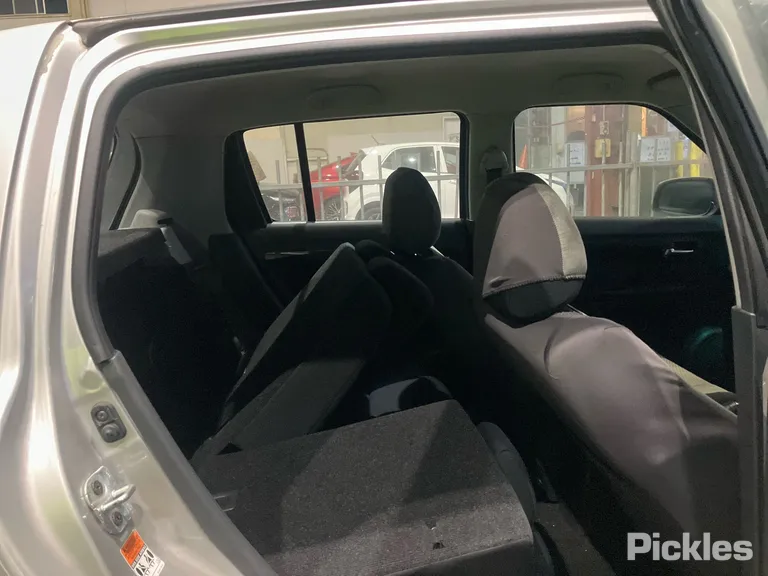 2005 Suzuki Swift Used VIN JSAEZC21S00105560 – dashboard