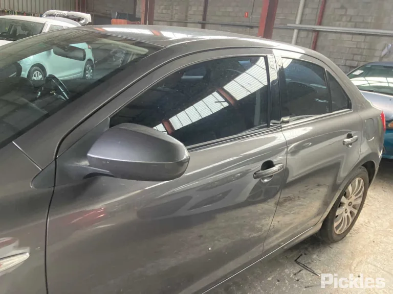 2012 Suzuki Kizashi Damaged VIN JSAFRE91S00122779 – photo 11