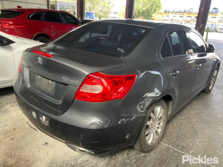 2012 Suzuki Kizashi Damaged VIN JSAFRE91S00122779 – photo 17