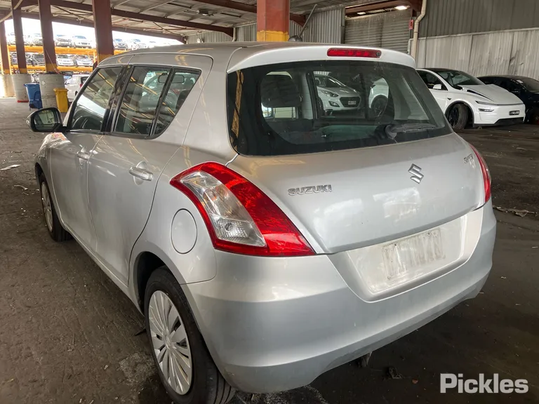 2014 Suzuki Swift Used VIN JSAFZC82S00301897 – photo 21