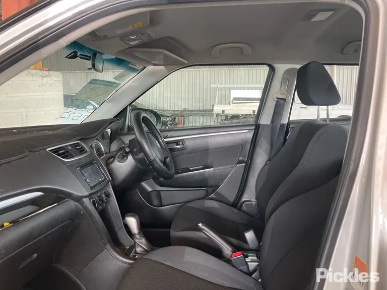 2014 Suzuki Swift Used VIN JSAFZC82S00301897 – photo 40