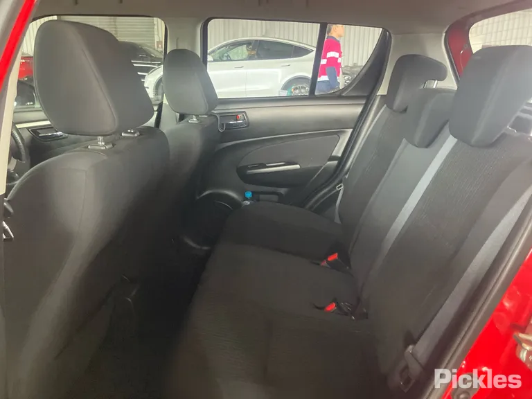 2015 Suzuki Swift Used VIN JSAFZC82S00325793 – dashboard