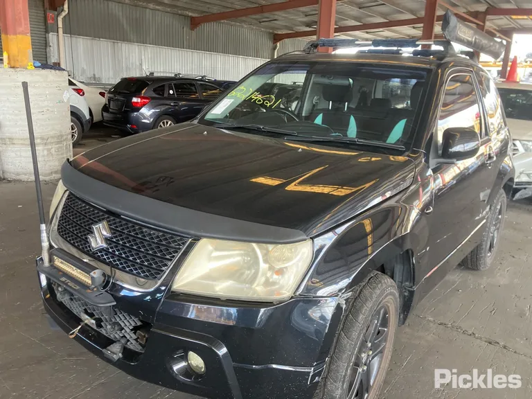 2009 Suzuki Grand Vitara Used VIN JSAJTAA4V00140883 – side profile