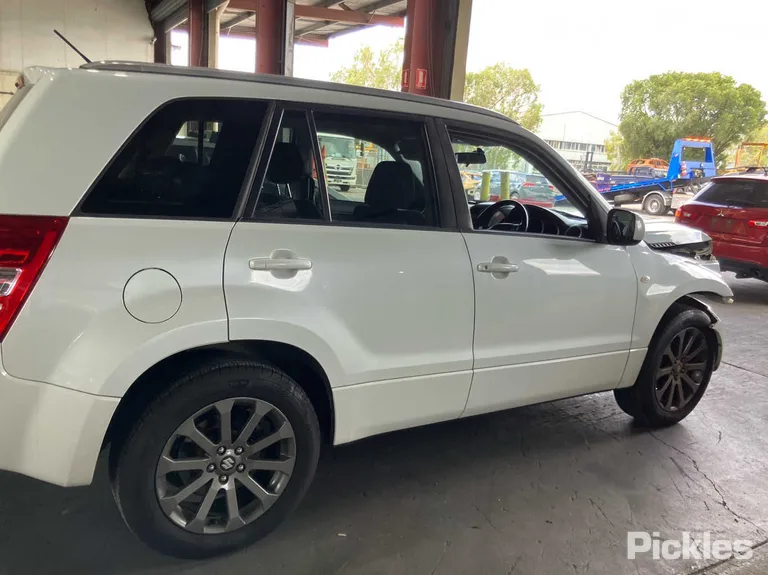 2016 Suzuki Grand Vitara Used VIN JSAJTEA4V00350313 – photo 19