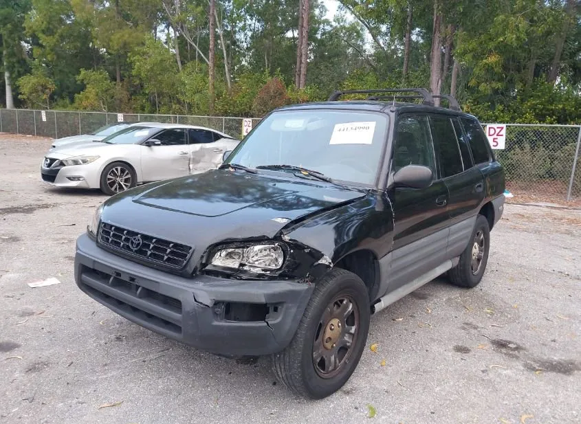1998 TOYOTA RAV4 Used VIN JT3GP10V8W0026306 – rear exterior