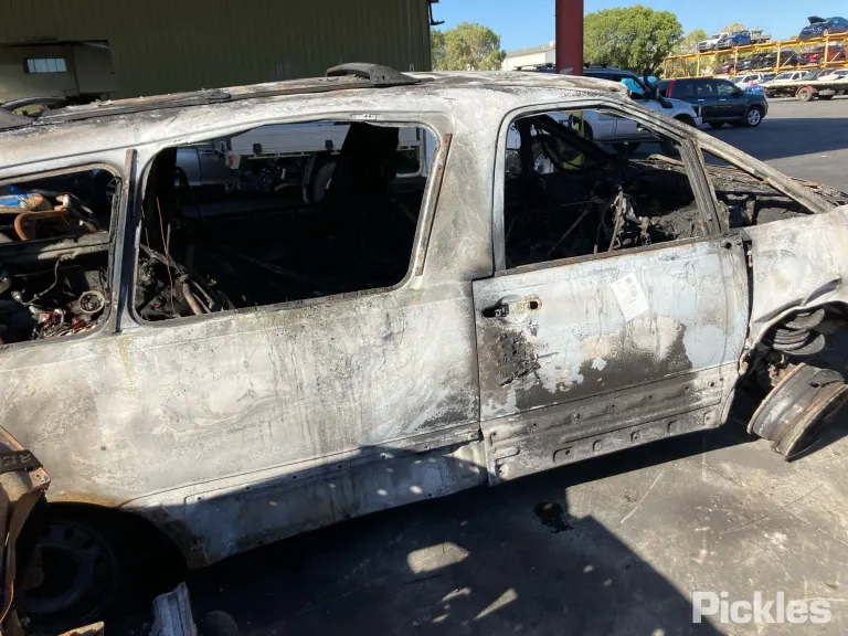 1996 Toyota Tarago Damaged VIN JT711AC1100116094 – photo 11