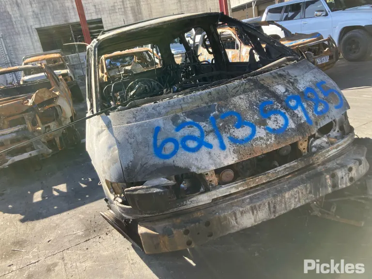 1996 Toyota Tarago Damaged VIN JT711AC1100116094 – photo 13