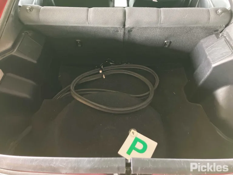 1999 Toyota Celica Damaged VIN JT764STL400054787 – dashboard
