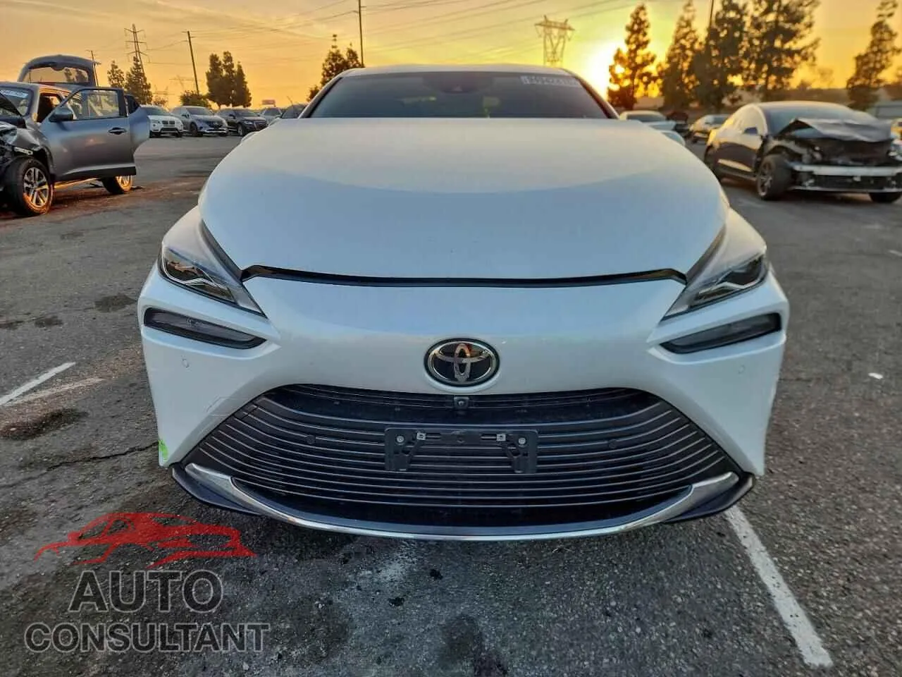 2023 TOYOTA MIRAI Damaged VIN JTDAAAAA2PA008586 – interior seats 2023 TOYOTA MIRAI Damaged VIN JTDAAAAA2PA008586 – interior seats