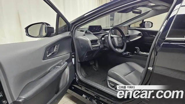 2024 Toyota Prius 5th Gen 2.0 Xle Sold VIN JTDACBAU5R3045021 – front exterior