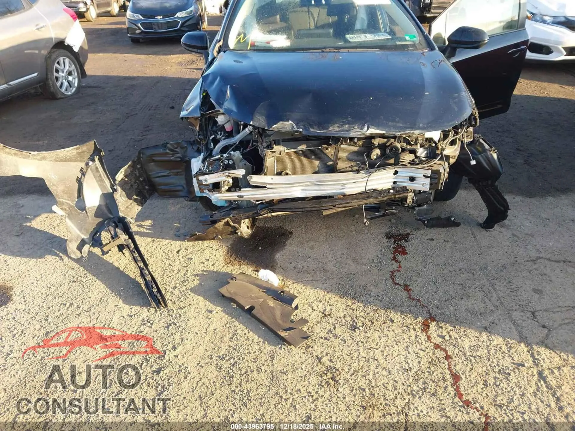 2025 TOYOTA COROLLA Damaged VIN JTDBCMFE7S3096415 – engine bay