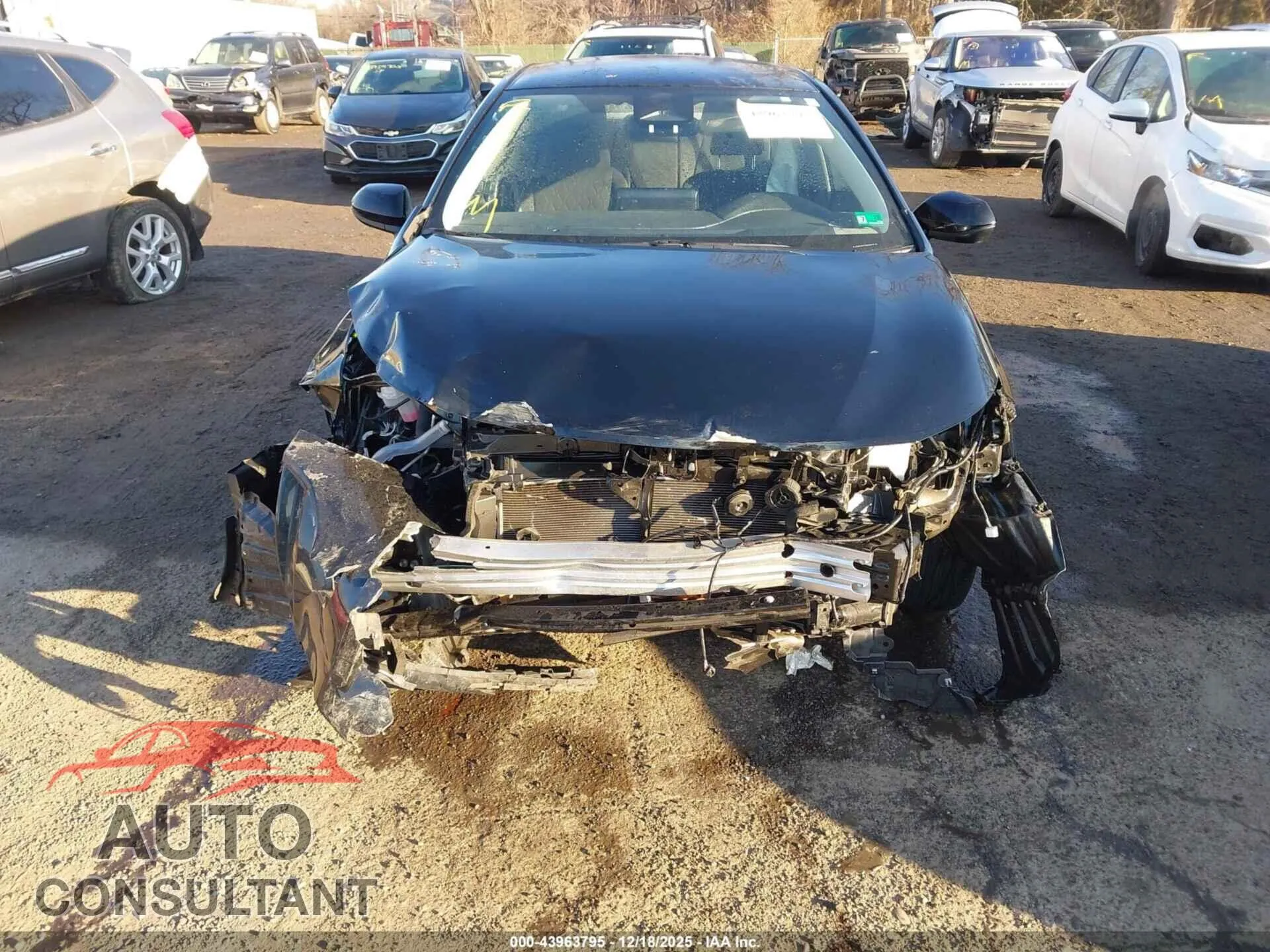 2025 TOYOTA COROLLA Damaged VIN JTDBCMFE7S3096415 – photo 12