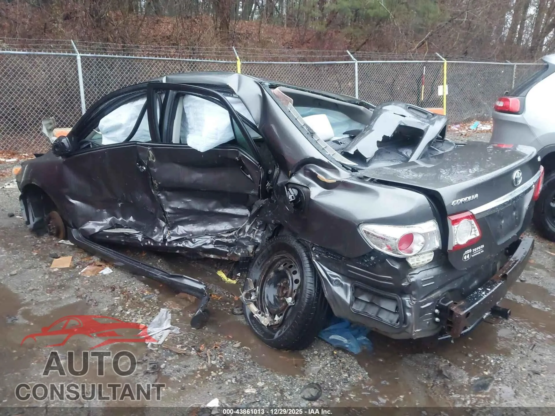 2011 TOYOTA COROLLA Damaged VIN JTDBU4EE8BJ101146 – side profile