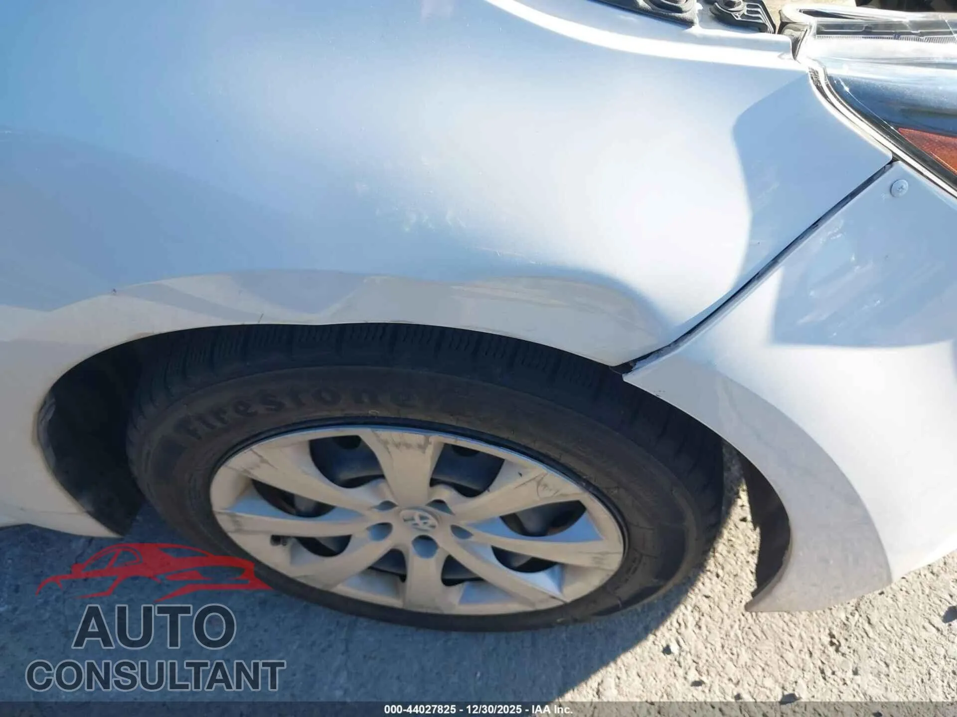 2022 TOYOTA COROLLA Damaged VIN JTDEPMAE8N3005679 – engine bay