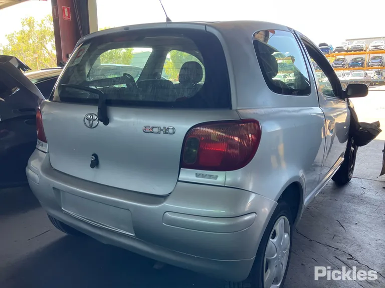 2005 Toyota Echo Used VIN JTDJW133600246713 – photo 15 2005 Toyota Echo Used VIN JTDJW133600246713 – photo 15