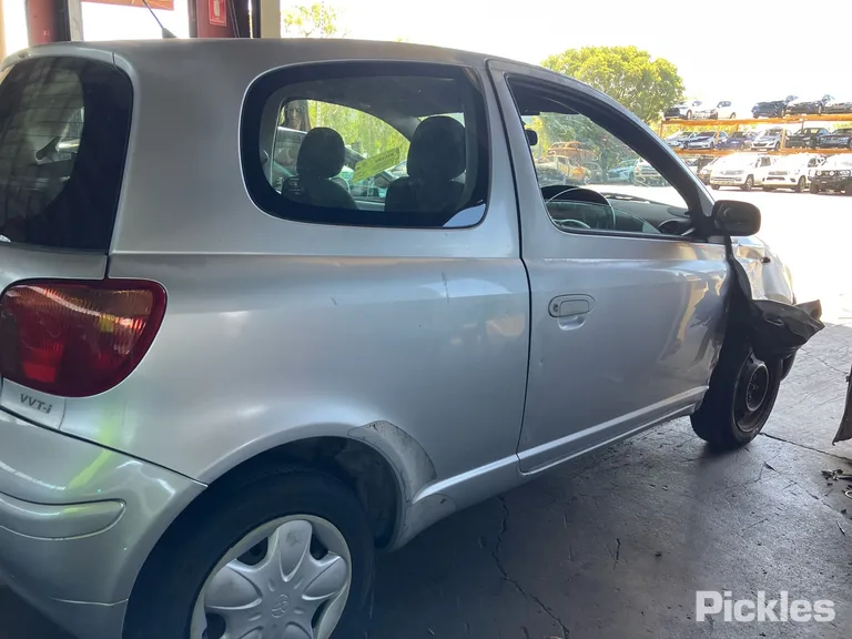 2005 Toyota Echo Used VIN JTDJW133600246713 – photo 17 2005 Toyota Echo Used VIN JTDJW133600246713 – photo 17
