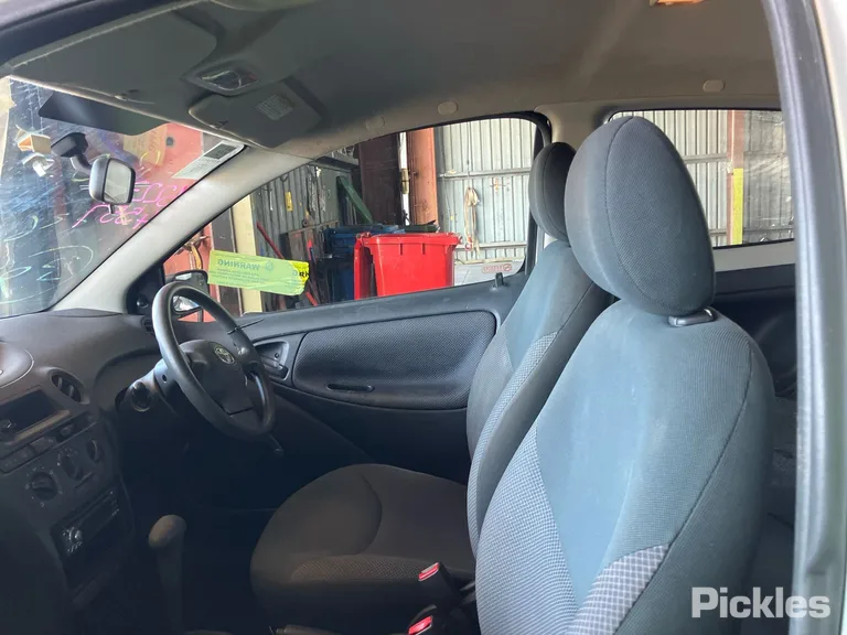 2005 Toyota Echo Used VIN JTDJW133600246713 – photo 29 2005 Toyota Echo Used VIN JTDJW133600246713 – photo 29
