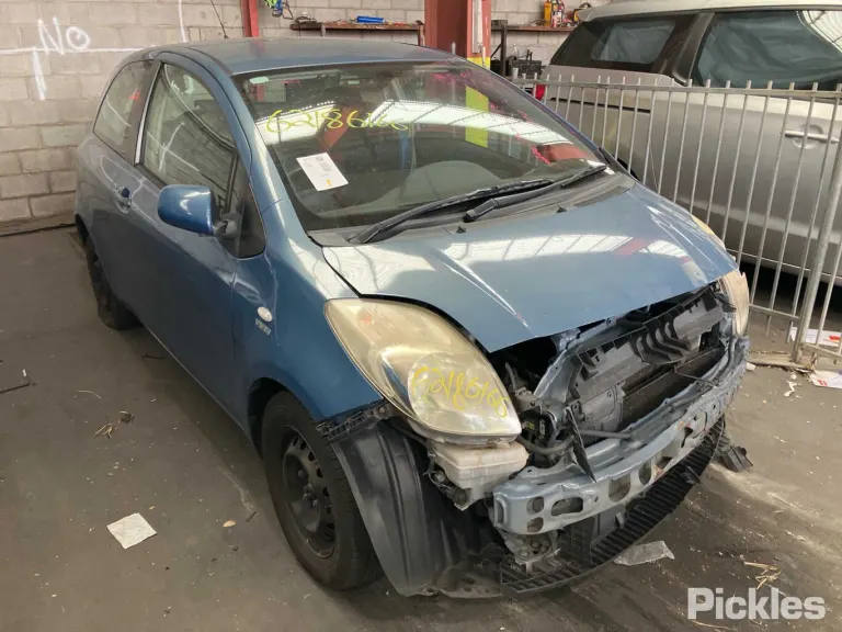 2007 Toyota Yaris Damaged VIN JTDJW923505067601 – photo 20