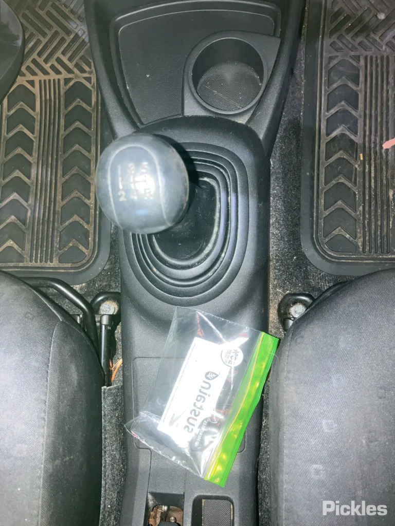 2007 Toyota Yaris Damaged VIN JTDJW923705069818 – photo 21