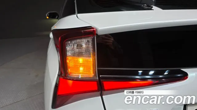 2022 Toyota Prius 4th Gen 1.8 Sold VIN JTDKAMFU1N3178187 – photo 11 2022 Toyota Prius 4th Gen 1.8 Sold VIN JTDKAMFU1N3178187 – photo 11