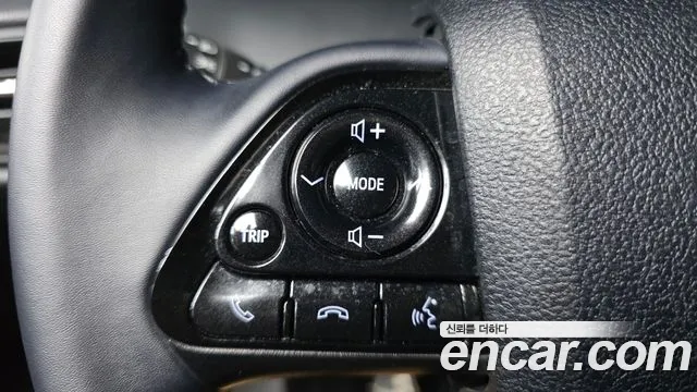 2022 Toyota Prius 4th Gen 1.8 Sold VIN JTDKAMFU1N3178187 – photo 15 2022 Toyota Prius 4th Gen 1.8 Sold VIN JTDKAMFU1N3178187 – photo 15