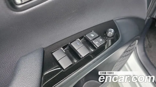 2022 Toyota Prius 4th Gen 1.8 Sold VIN JTDKAMFU7N3181501 – photo 27 2022 Toyota Prius 4th Gen 1.8 Sold VIN JTDKAMFU7N3181501 – photo 27