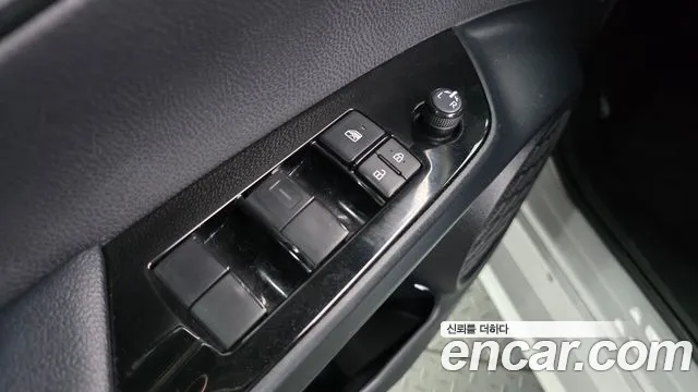 2022 Toyota Prius 4th Gen 1.8 Sold VIN JTDKAMFU8N3171589 – photo 23 2022 Toyota Prius 4th Gen 1.8 Sold VIN JTDKAMFU8N3171589 – photo 23