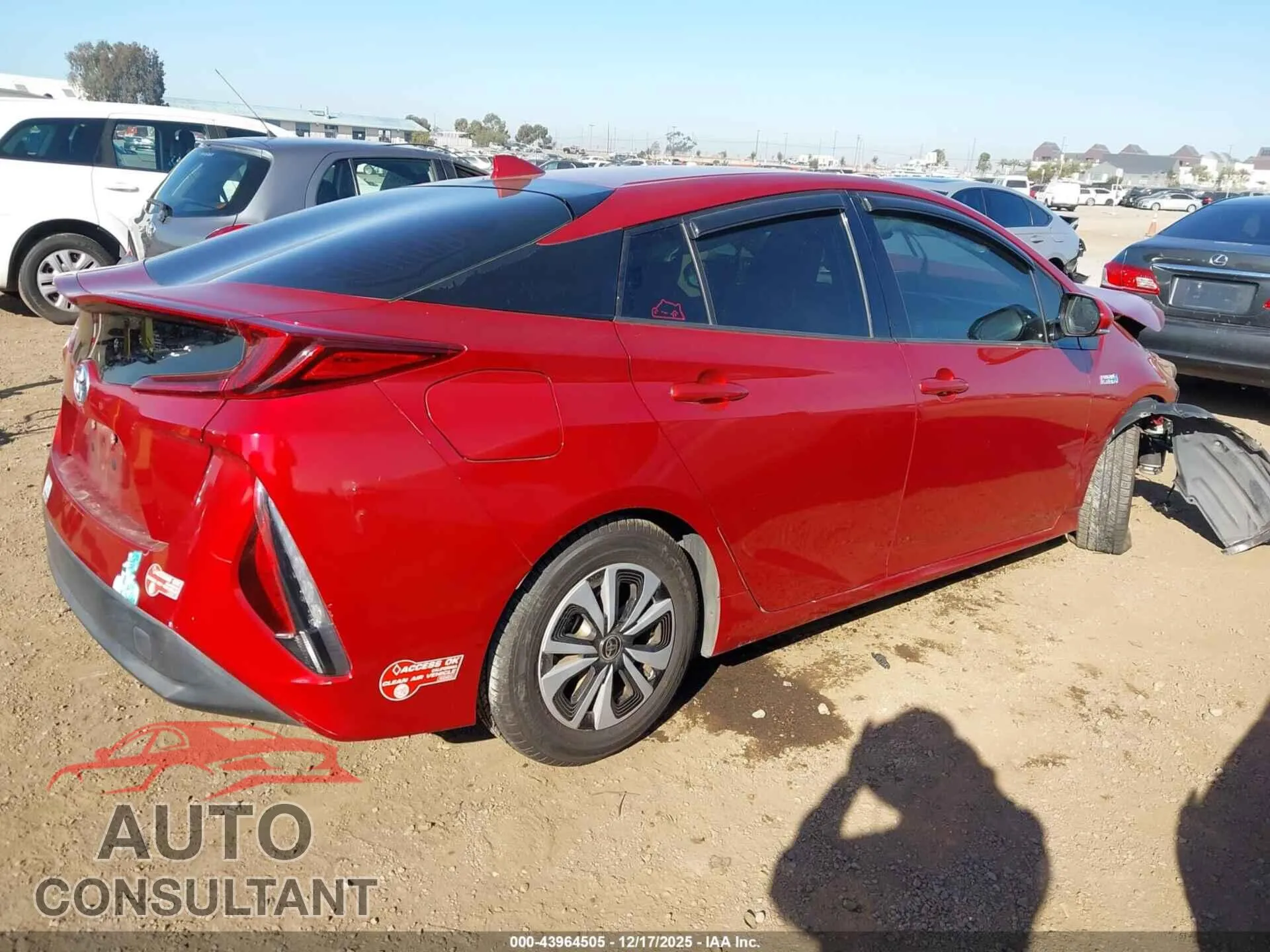 2017 TOYOTA PRIUS PRIME Damaged VIN JTDKARFP1H3047241 – dashboard 2017 TOYOTA PRIUS PRIME Damaged VIN JTDKARFP1H3047241 – dashboard