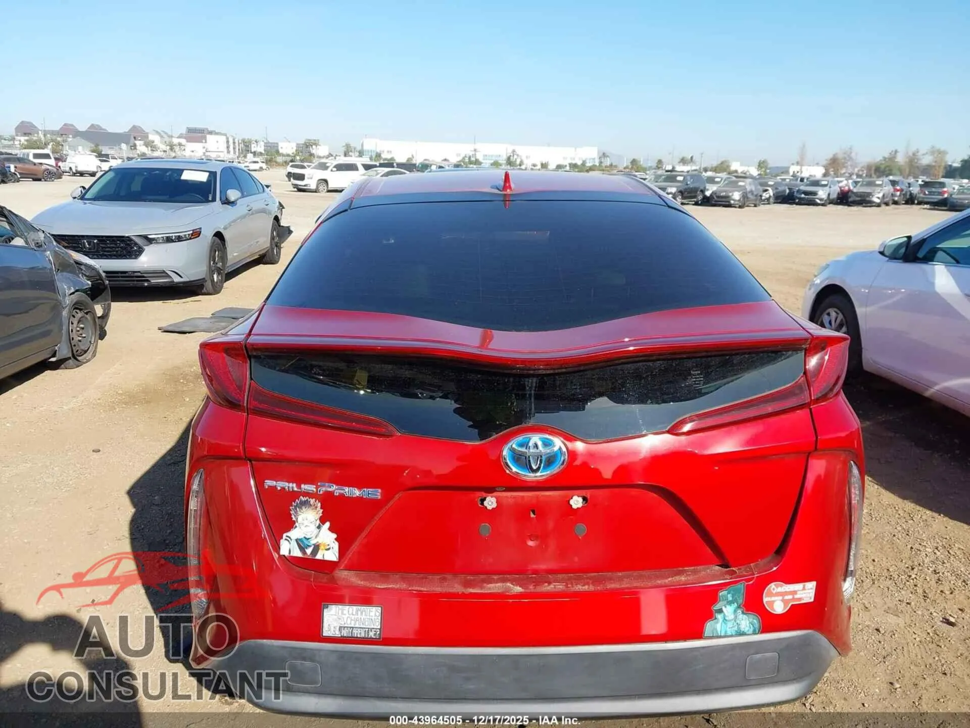 2017 TOYOTA PRIUS PRIME Damaged VIN JTDKARFP1H3047241 – photo 17 2017 TOYOTA PRIUS PRIME Damaged VIN JTDKARFP1H3047241 – photo 17